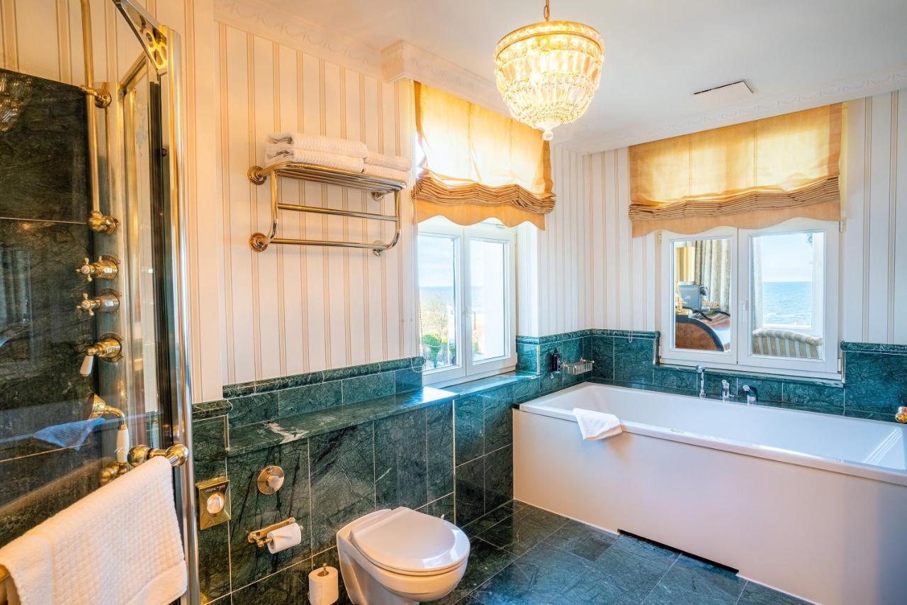 Seetelhotel Ahlbecker Hof Heringsdorf Zewnętrze zdjęcie Bathroom