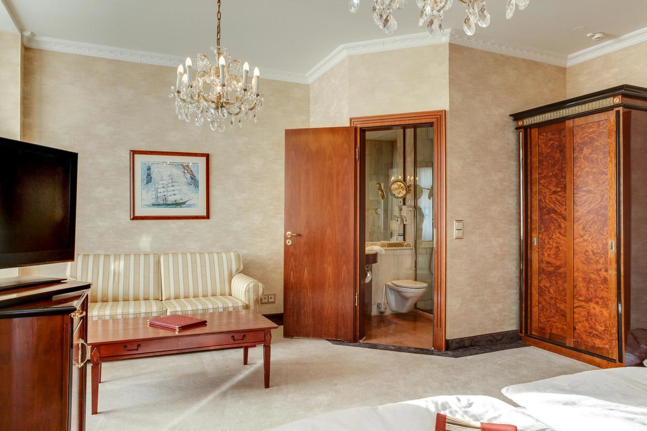 Seetelhotel Ahlbecker Hof Heringsdorf Zewnętrze zdjęcie A room at the hotel