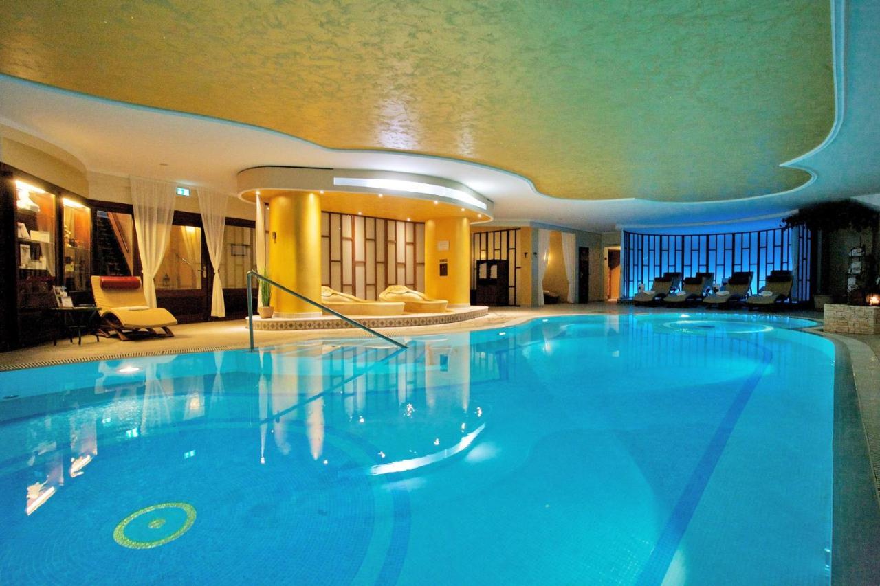 Seetelhotel Ahlbecker Hof Heringsdorf Zewnętrze zdjęcie The swimming pool at the InterContinental Wien