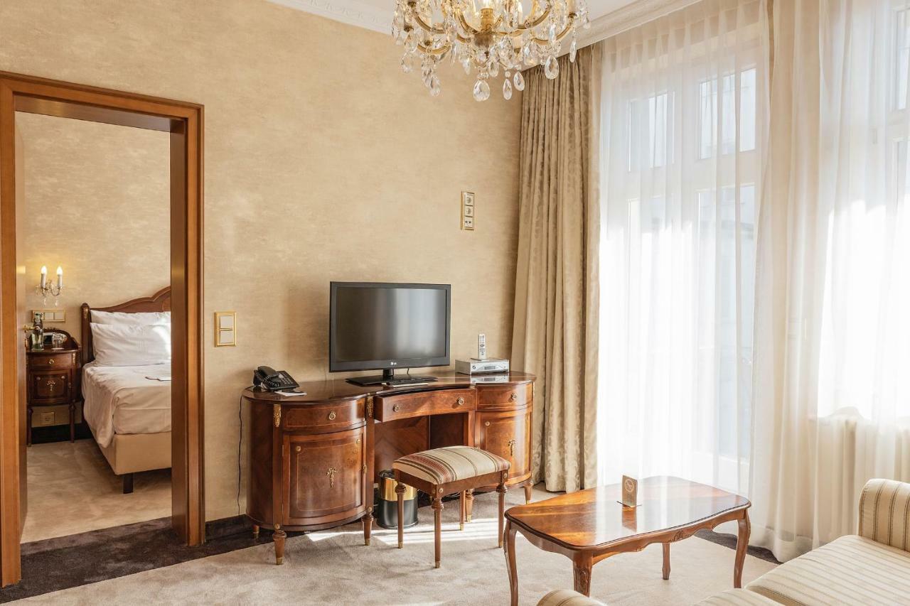Seetelhotel Ahlbecker Hof Heringsdorf Zewnętrze zdjęcie A suite at the Hotel de Saxe